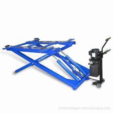 Car Scissor Lift with 2.5T Capacity, Available in Different Fitting Ranges